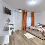 Center Sea By Interhome *