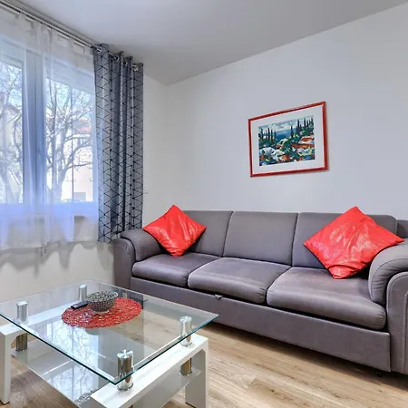 Apartmán Center Sea By Interhome