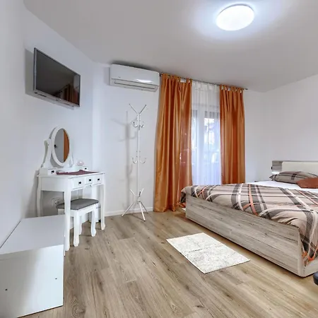 Center Sea By Interhome *