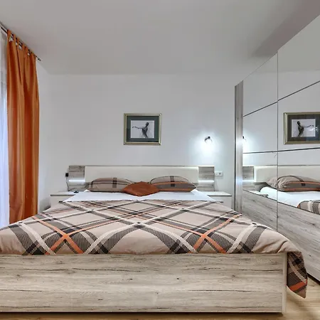 Appartement Center Sea By Interhome *